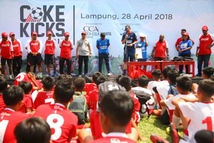 Coca-Cola Sponsori Training Pelatih dan Ribuan Pemain Bola