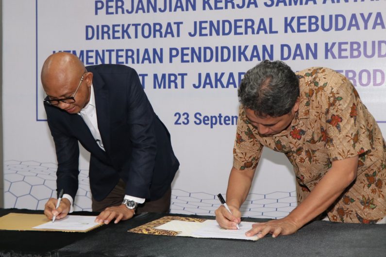 FOTO – MRT Jakarta dan Kemendikbud Kerja Sama Kenalkan Budaya