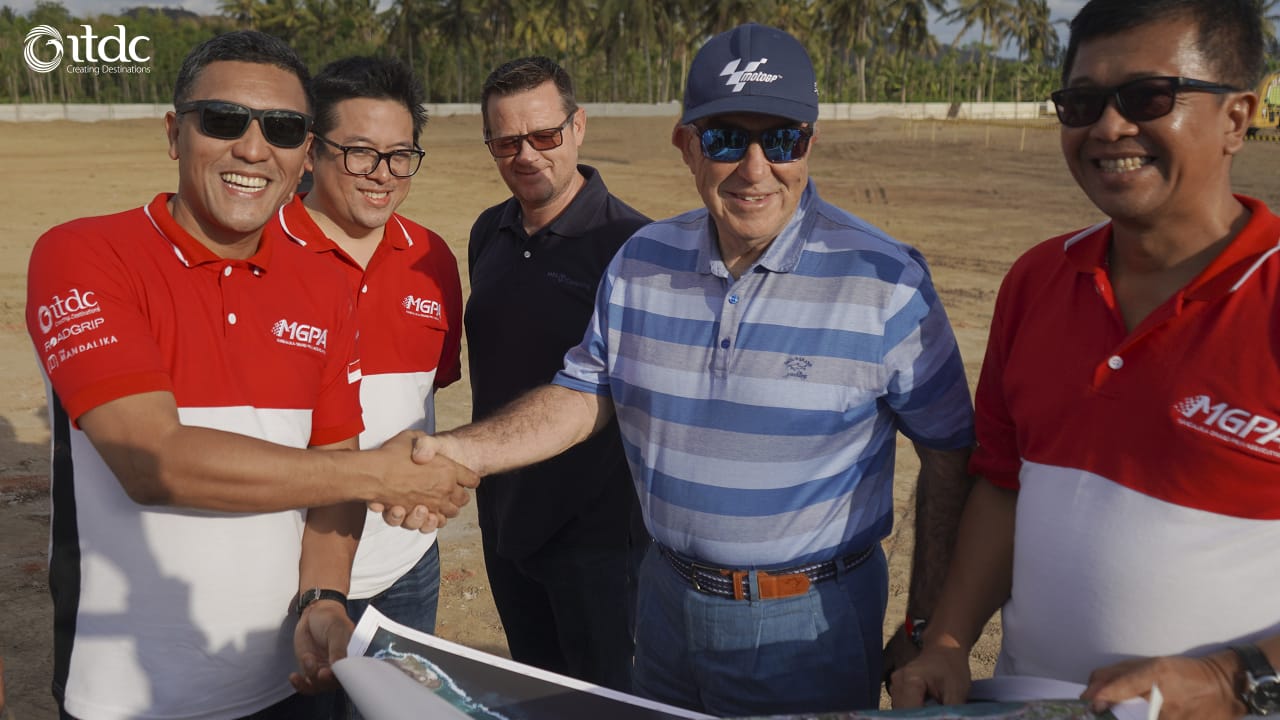 Dorna Tinjau Pembangunan Sirkuit Mandalika