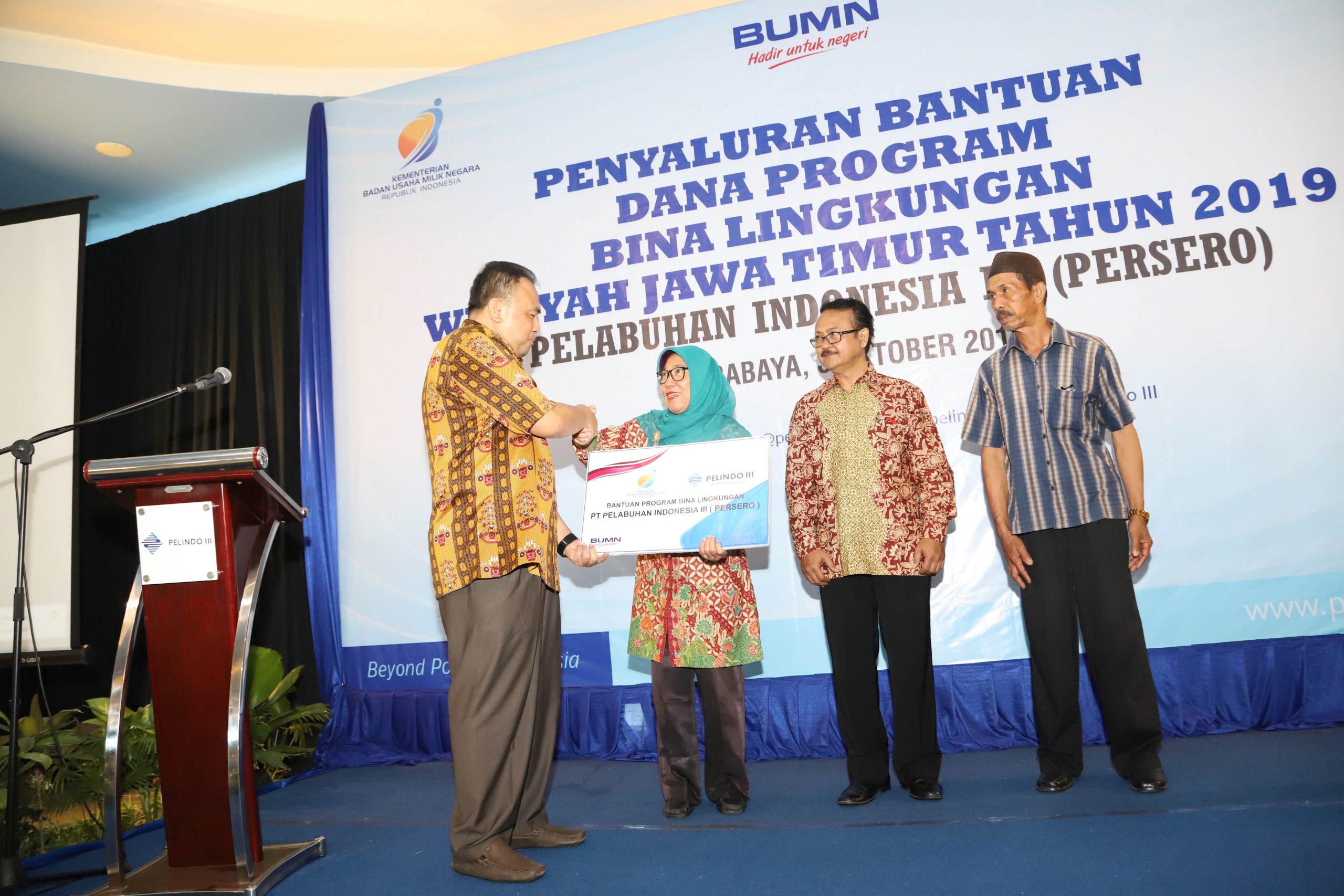 Pelindo III Salurkan Hibah Bina Lingkungan