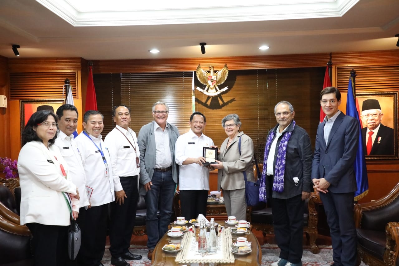 Mantan Presiden Swiss Minta Masukan Mendagri RI