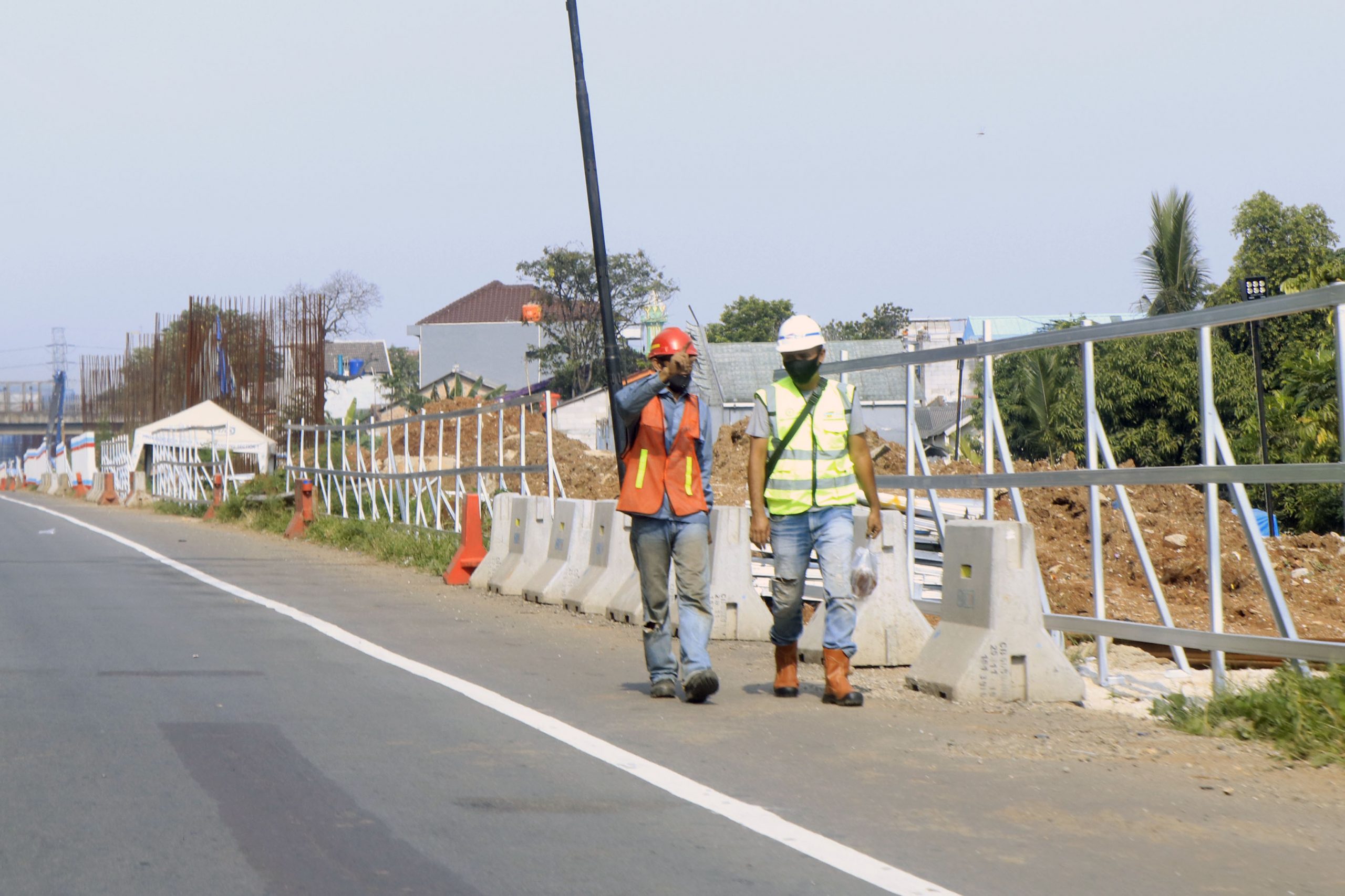 FOTO – Proyek Kereta Cepat Jakarta – Bandung