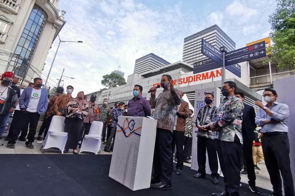 KAI dan MRT Resmikan Stasiun Terpadu
