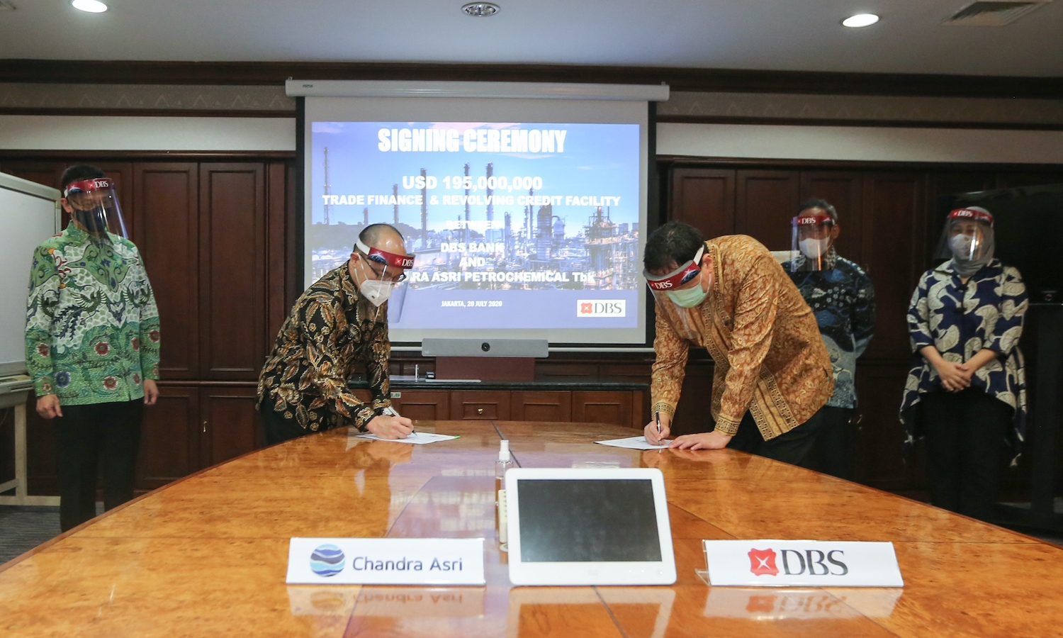 DBS Beri Kredit USD 195 Juta ke Chandra Asri
