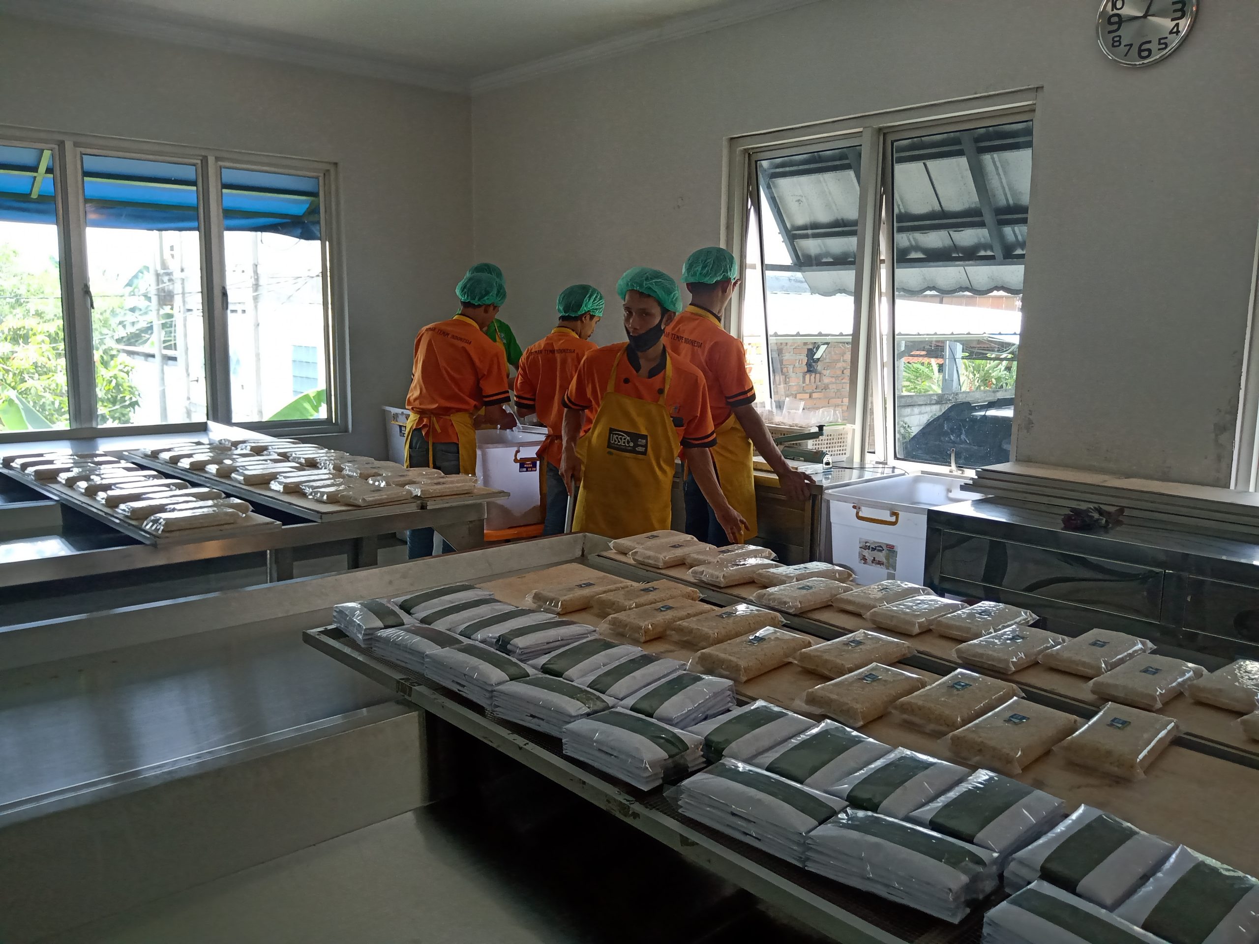 Melanglang Buana Berbekal SNI Tempe