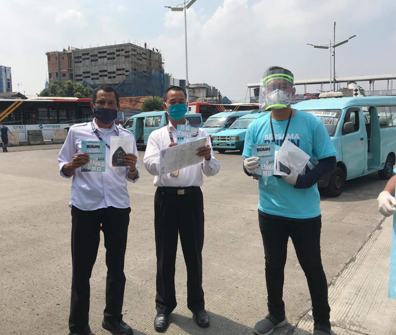 Sosialisasi Adaptasi Kebiasaan Baru, Indra Karya Bagikan Masker Gratis
