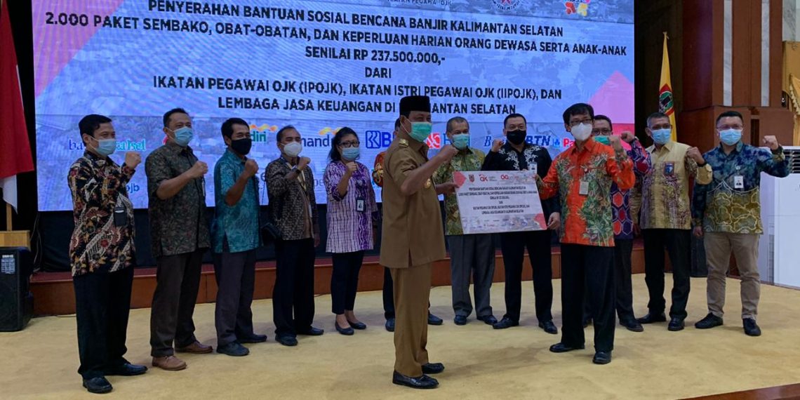 OJK dan LJK Bantu Korban Banjir Kalsel