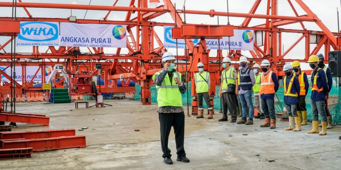 Topping Off Jembatan Utama Aksesibilitas Bandara Soetta Berlangsung Mulus