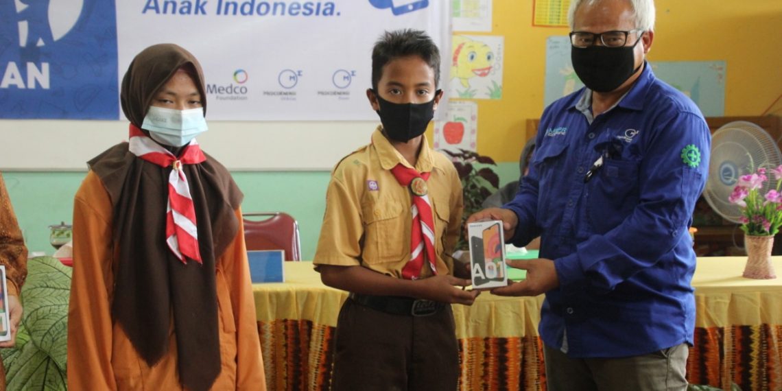 Gerakan 1000 Gawai Anak Negeri Terus Berikan Harapan PJJ