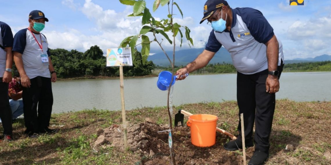 HAD 2021, Kementerian PUPR Hijaukan Area Infrastruktur Serentak di Seluruh Indonesia