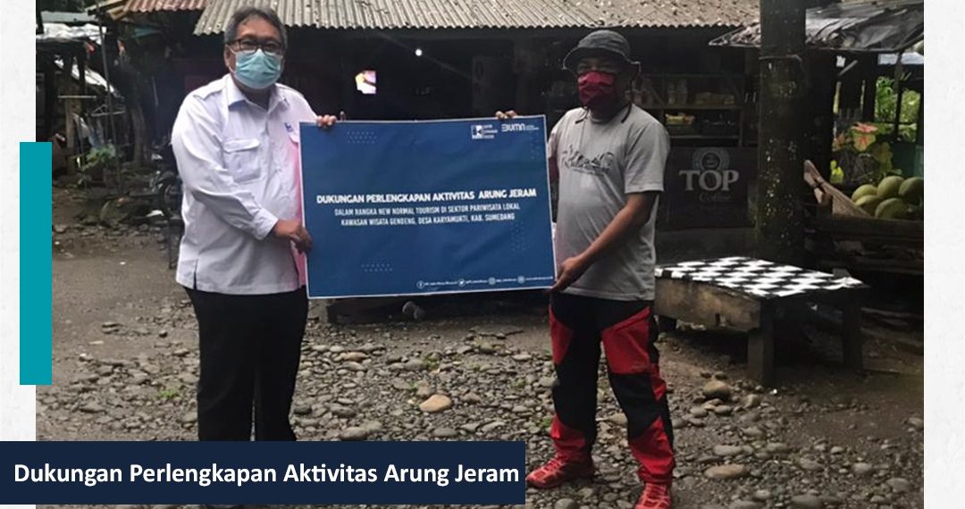 Indra Karya Salurkan Bantuan kepada Operator Arung Jeram
