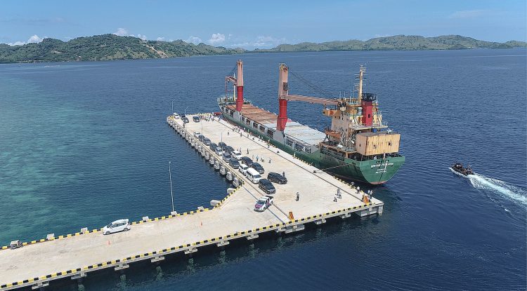 Terminal Wae Kelambu Labuan Bajo Garapan Brantas Abipraya Lulus Uji Sandar