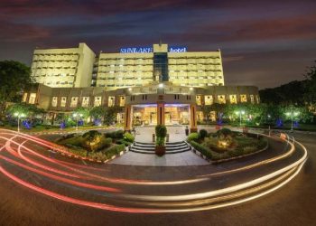 Gunakan Kode SNLK, Sunlake Hotel Resmi Tercatat di BEI