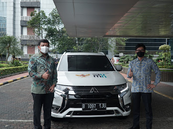 Kementerian BUMN Peroleh Hibah Mobil Listrik dari Mitsubishi