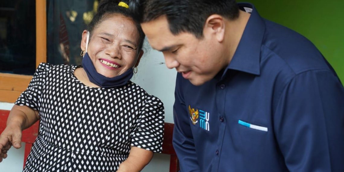 Menteri BUMN, Erick Thohir, Tinjau Langsung Program BUMN yang Pro Rakyat