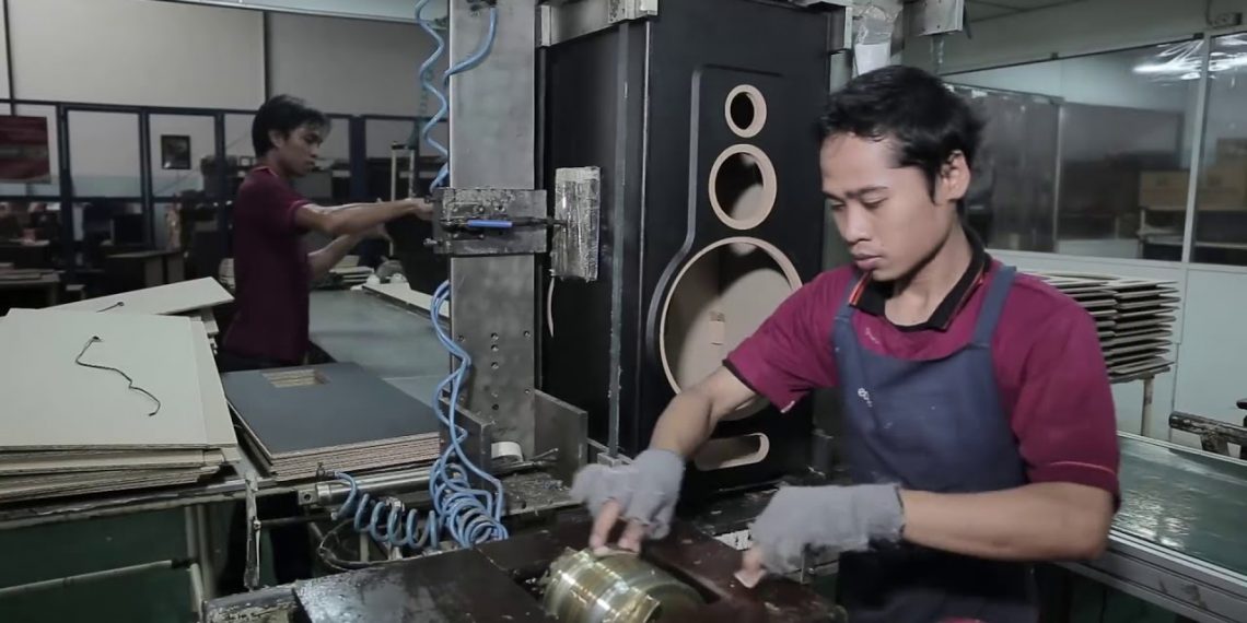 Dipuji Menperin, Speaker Ini Dipakai  Bentley