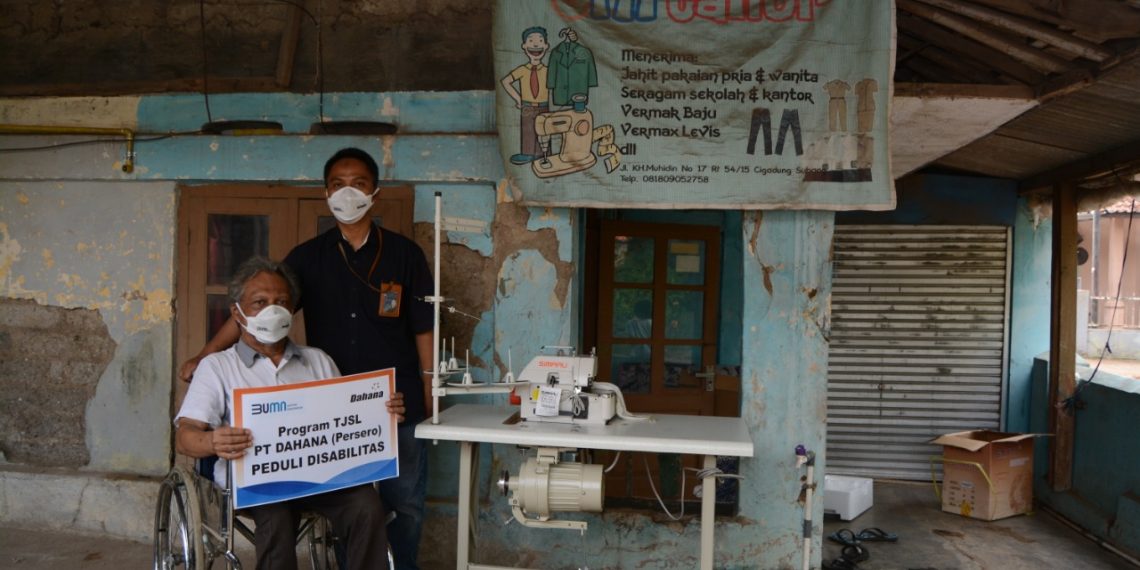 DAHANA Salurkan Bantuan bagi Pelaku UMKM Penyandang Disabilitas