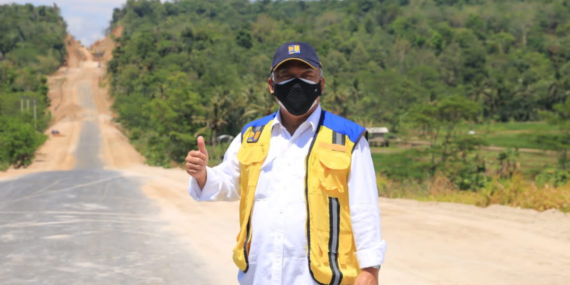 Kementerian PUPR Bangun Jalan Lintas Timur Kuningan