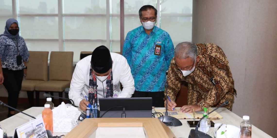 Kementerian PUPR dan Pemprov DKI Jakarta Tandatangani Perjanjian Pemanfaatan Ruang PKL Higienis
