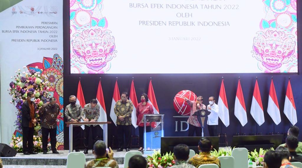 Presiden Bersyukur Vaksinasi di Tanah Air Capai 281 Juta