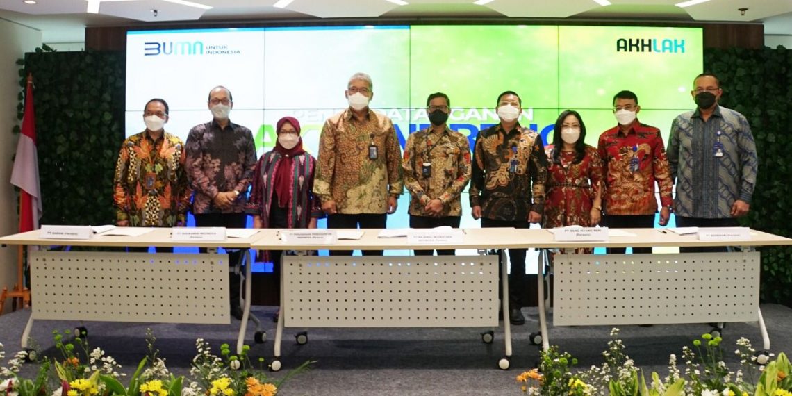 Penandatanganan Akta Inbreng Holding BUMN Pangan