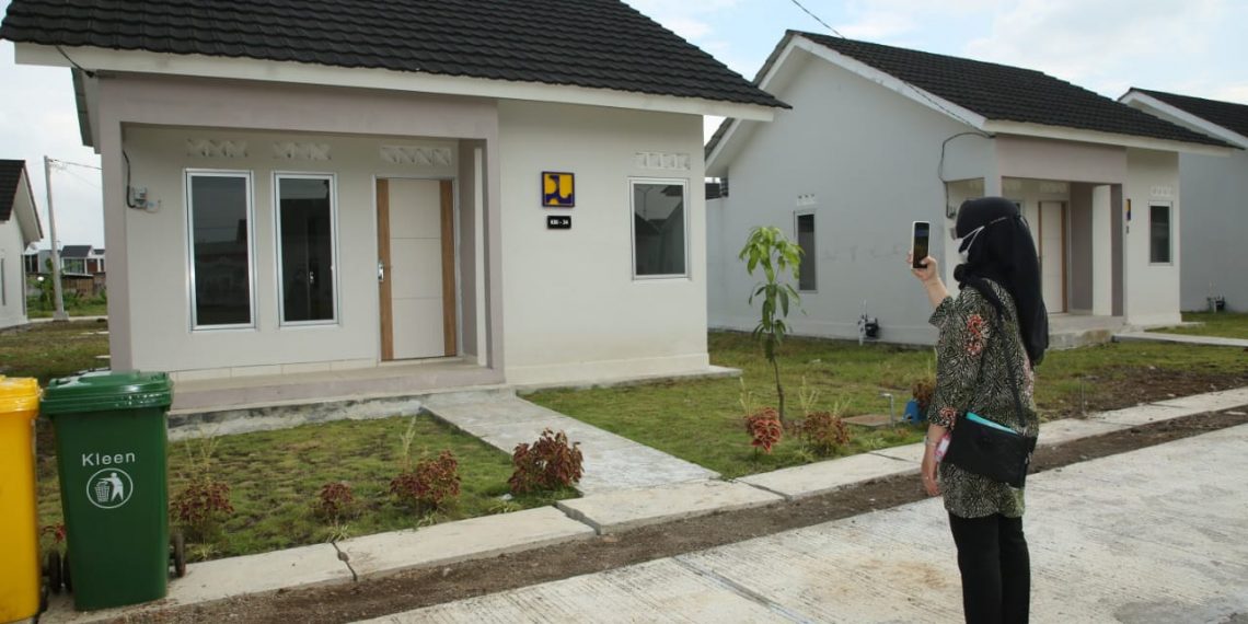 Kementerian PUPR Lakukan Serah Terima Rumah Khusus KRI Nanggala 402 di Sidoarjo