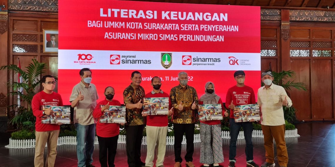 Pacu Literasi Keuangan UMKM di Solo, Asuransi Sinar Mas Diapresiasi OJK dan Pemkot Surakarta