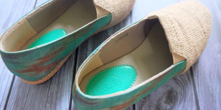Maklon Sepatu di Buatan Tangan Studio, Brand Kamu, Kami yang Buat Produknya