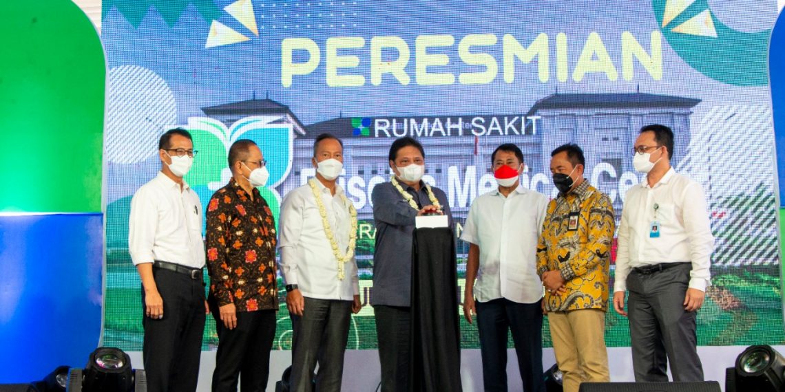 Dukung Kesehatan Masyarakat, Menko Airlangga Apresiasi Pembangunan RS di Cilacap
