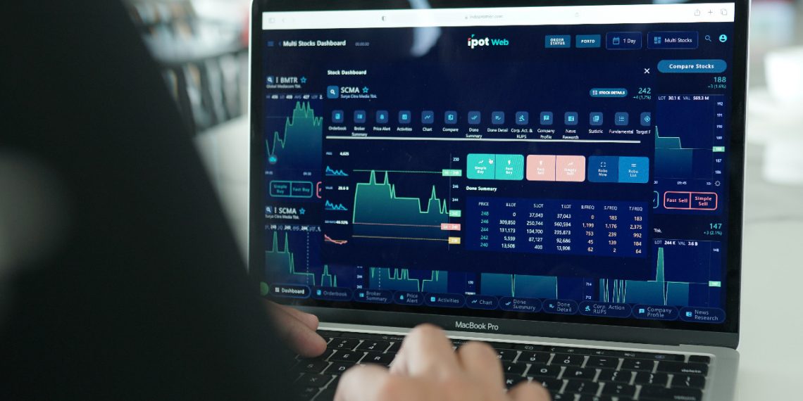 Indo Premier Sekuritas Luncurkan IPOT Web
