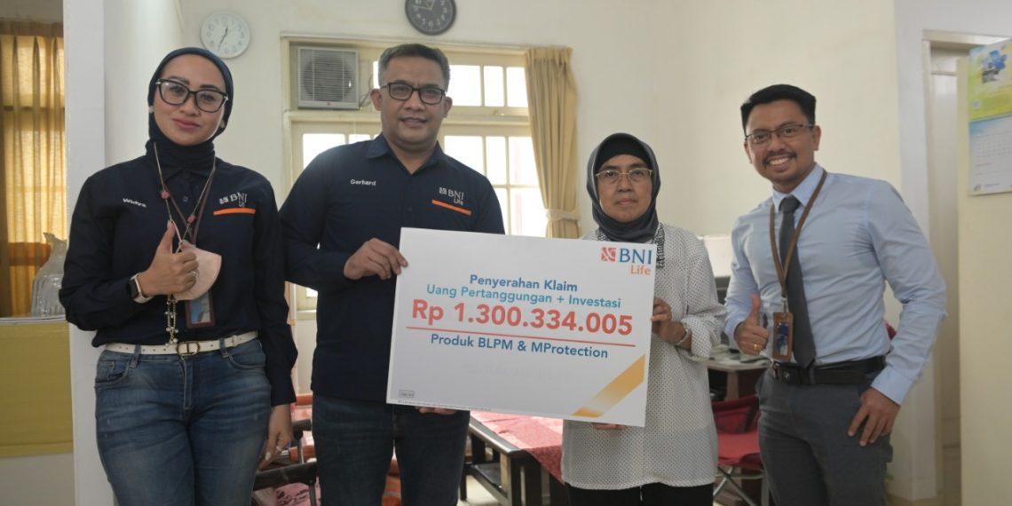 Buktikan Komitmen kepada Nasabah, BNI Life Bayarkan Klaim Rp 1,3 M