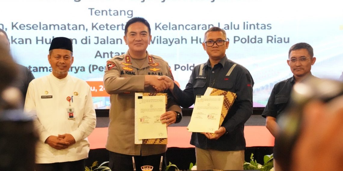 Hutama Karya Lakukan Penandatanganan Perjanjian Kerjasama dengan Polda Riau