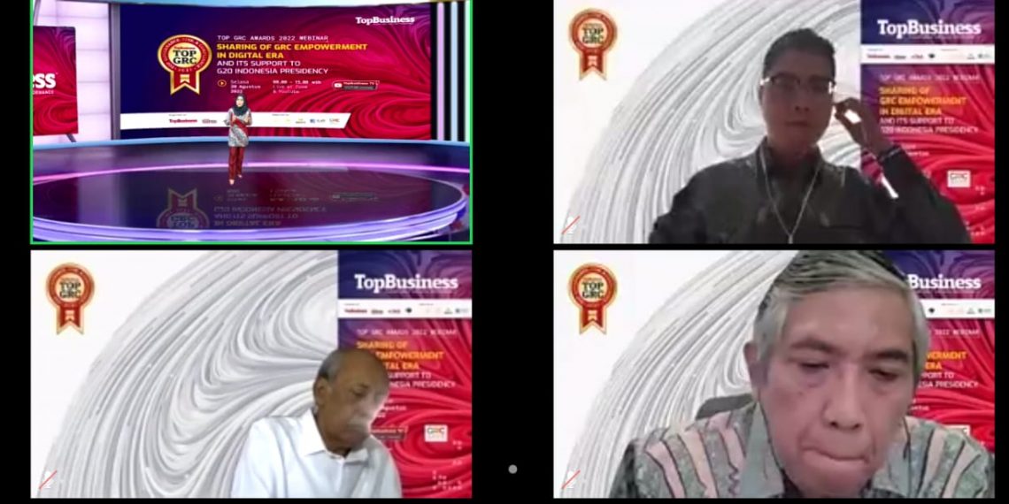 Para Top Manajemen  Berbagi Pengalaman GRC di Webinar TOP GRC Awards 2022