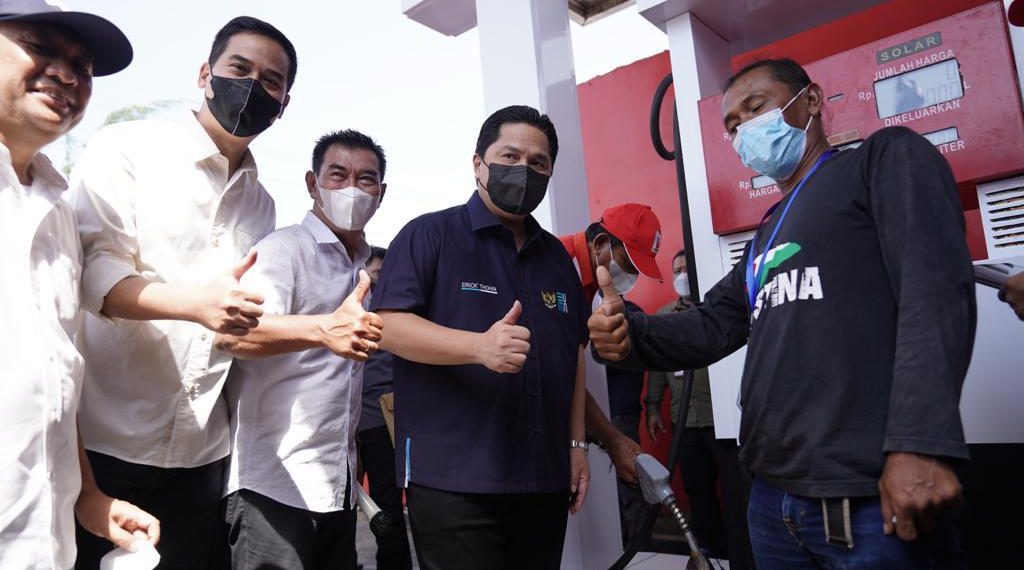 Erick Resmi Luncurkan Program Solar untuk Nelayan di Cilacap