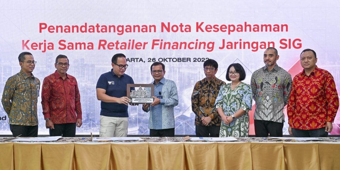 Bantu Pembiayaan Retailer Toko Bangunan, SIG Gandeng Bank Mandiri, BRI, BNI, Telkomsel dan LinkAja