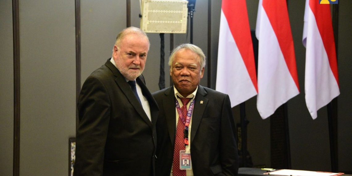 Menteri Basuki Berbagi Pengalaman Penanganan Bencana Air