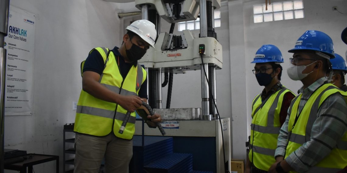 Pabrik Baja Bhirawa Steel, jadi Tuan Rumah Visitasi Research Laboratory Road Show I2RI