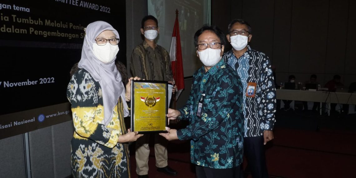 Komtek 27-08 Energi Surya Kembali Raih Penghargaan HTCA Tahun 2022