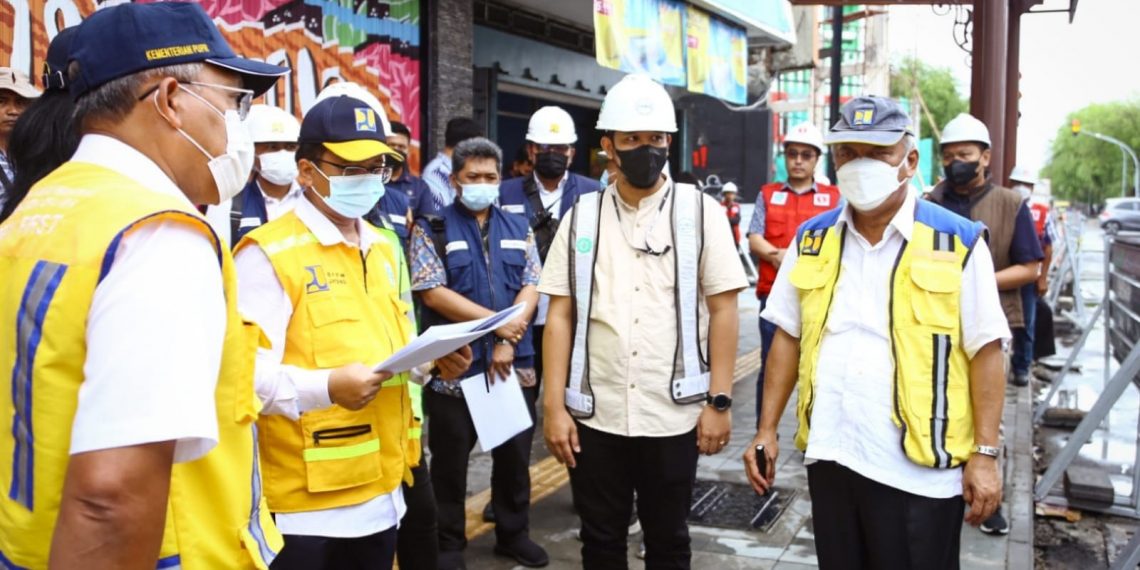 Menteri Basuki Targetkan Penataan Pedestrian Kota Surakarta Selesai Awal Desember