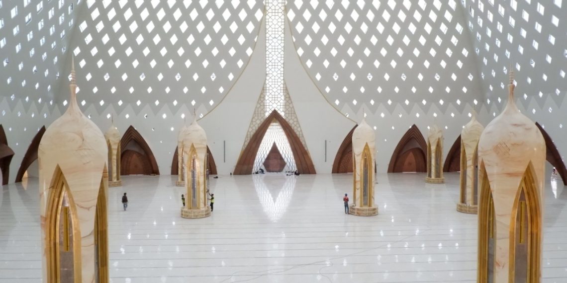 Masjid Al – Jabbar Garapan Hutama Karya dan Sinergi BUMN Rampung