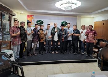 Percepat Kesejahteraan Warga Desa, deCENTER Lahirkan Lembaga Ekonomi Swasta Indonesia (LESI)