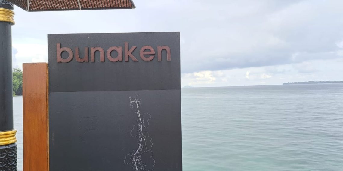 Menteri Basuki Dampingi Presiden Tinjau Penataan Bunaken