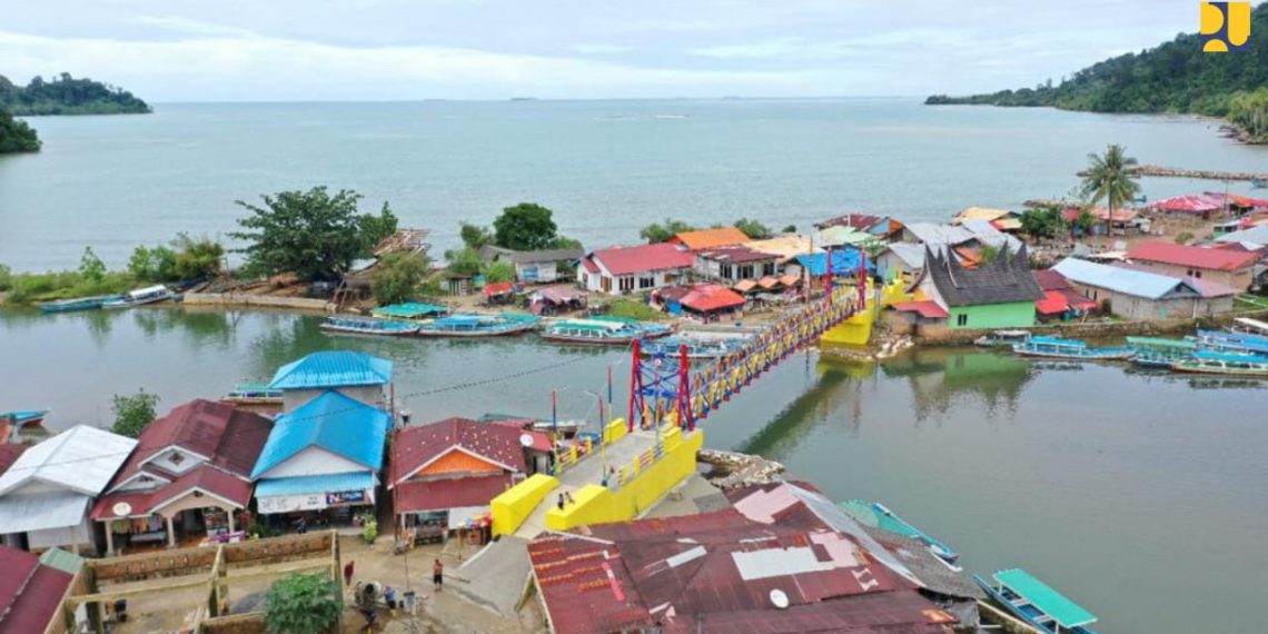 Kementerian PUPR Rampungkan Jembatan Gantung Sungai Pisang