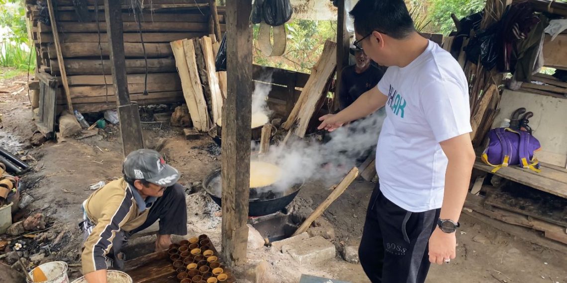 DAHANA Bina Pengrajin Gula Aren Subang