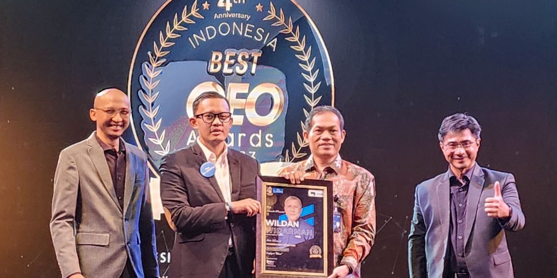 DAHANA Raih Penghargaan The Iconomic Awards
