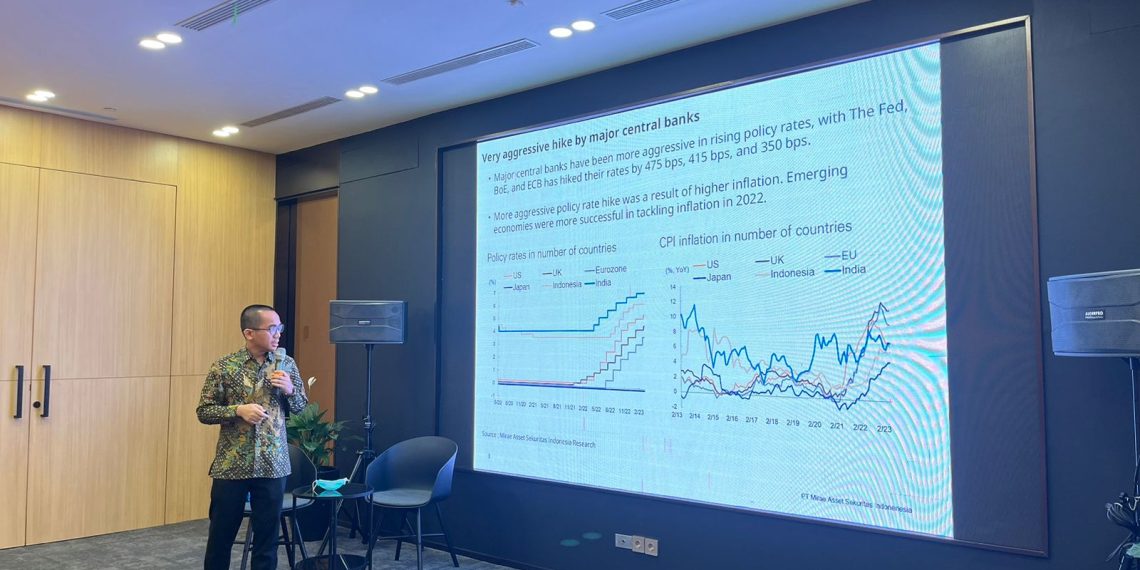Ekonom Mirae Asset: Obligasi Bertenor Menengah-Panjang akan Cenderung Lebih Aman