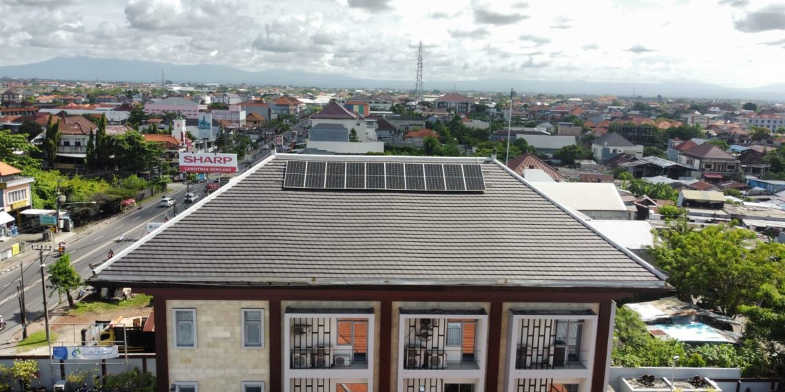 FIFGROUP Resmikan “ Solar Panel ke-10