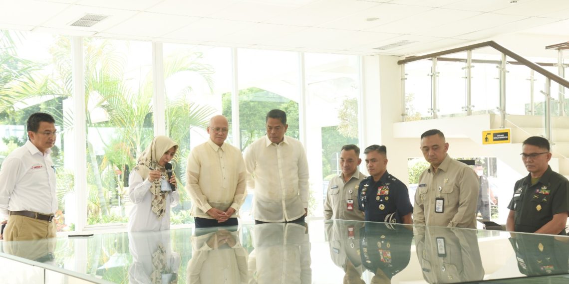 Kementerian Pertahanan Filipina Kunjungi DAHANA