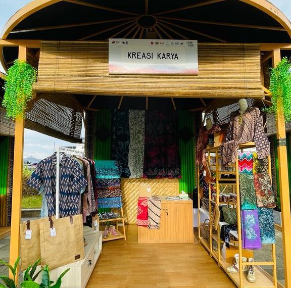 Hutama Karya Kenalkan Produk Unggulan UMKM Binaan