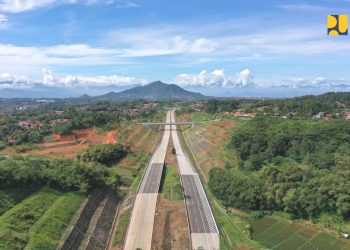 Jalan Tol Cisumdawu Dukung Operasional Bandara Kertajati